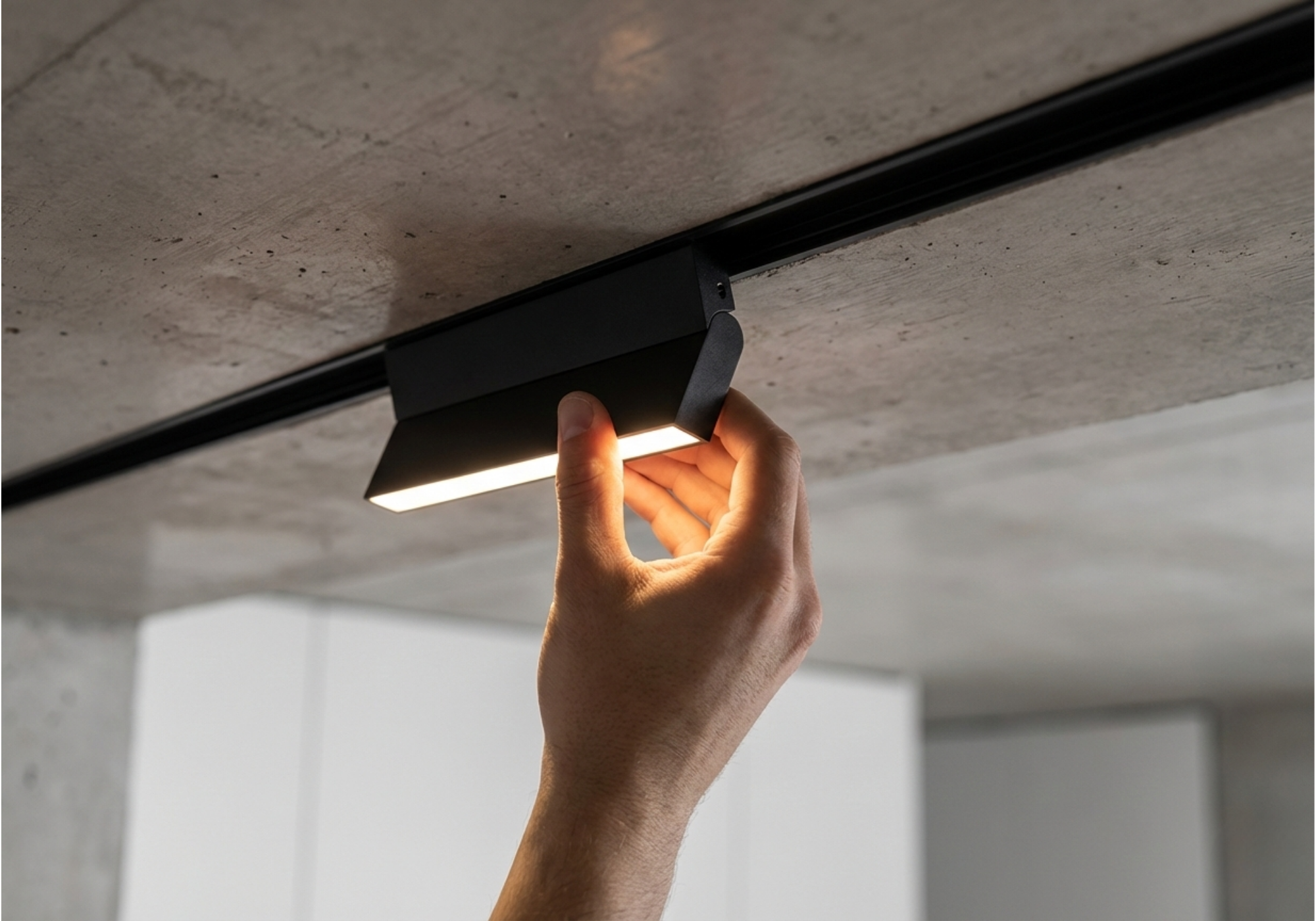 Magnetic Tracklights