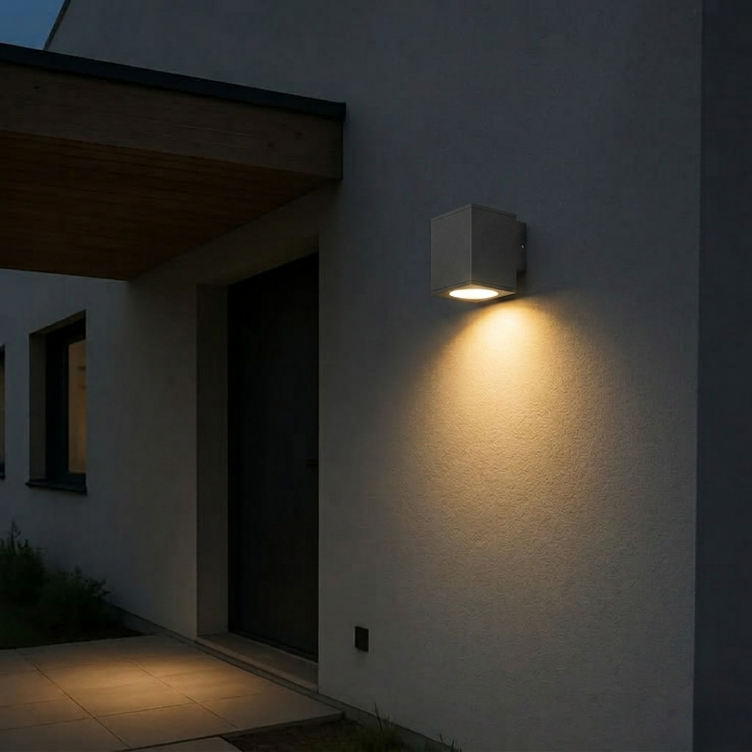 โคมไฟติดผนังภายนอก Outdoor Wall Lamp PORTICO A352 ภาพที่ 2 | Lamp & Light โคมไฟตกแต่งบ้าน โคมไฟดาวน์ไลท์ โคมไฟเพดาน