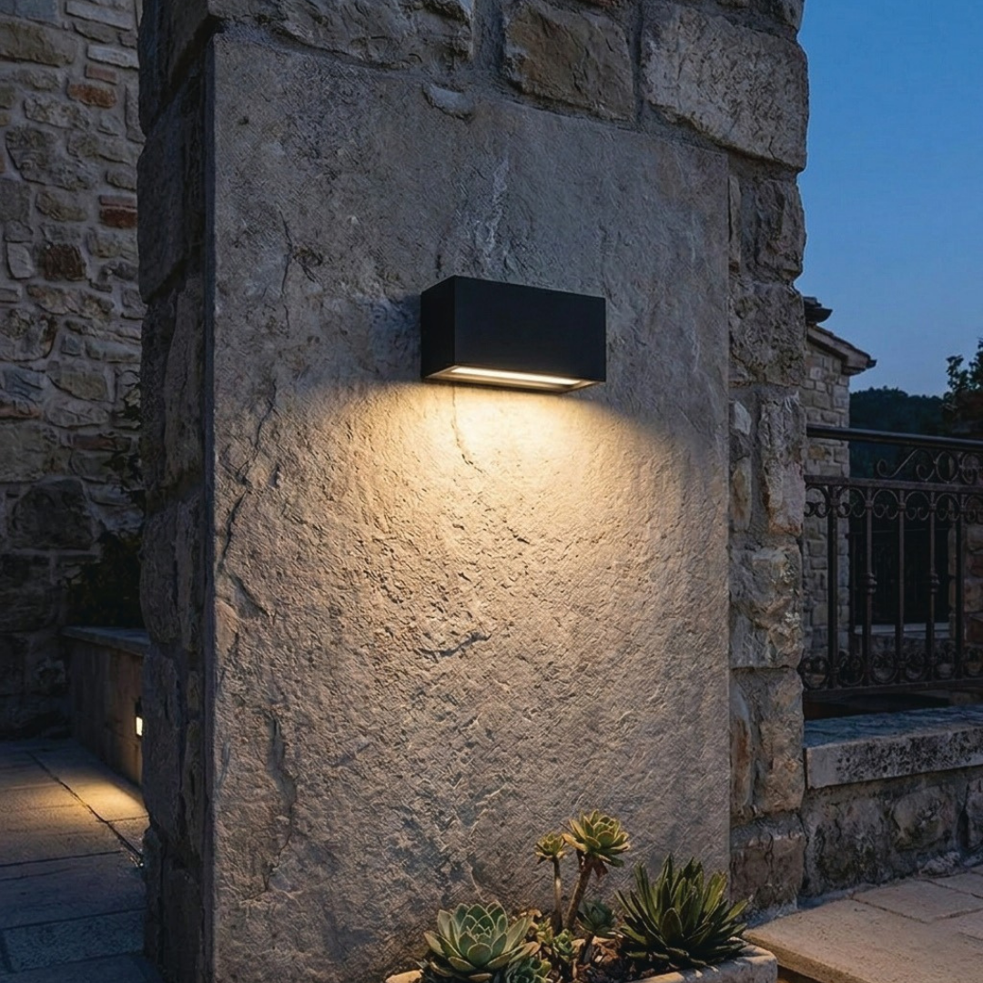 โคมไฟติดผนังภายนอก Outdoor Wall Lamp ARCUS A341 ภาพที่ 2 | Lamp & Light โคมไฟตกแต่งบ้าน โคมไฟดาวน์ไลท์ โคมไฟเพดาน