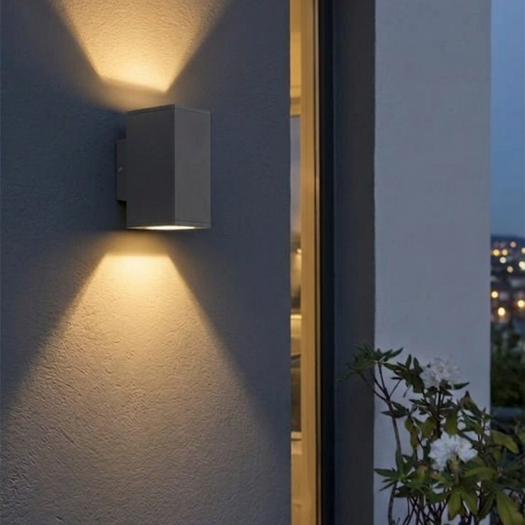 โคมไฟติดผนังภายนอก Outdoor Wall Lamp CATO A354 ภาพที่ 2 | Lamp & Light โคมไฟตกแต่งบ้าน โคมไฟดาวน์ไลท์ โคมไฟเพดาน